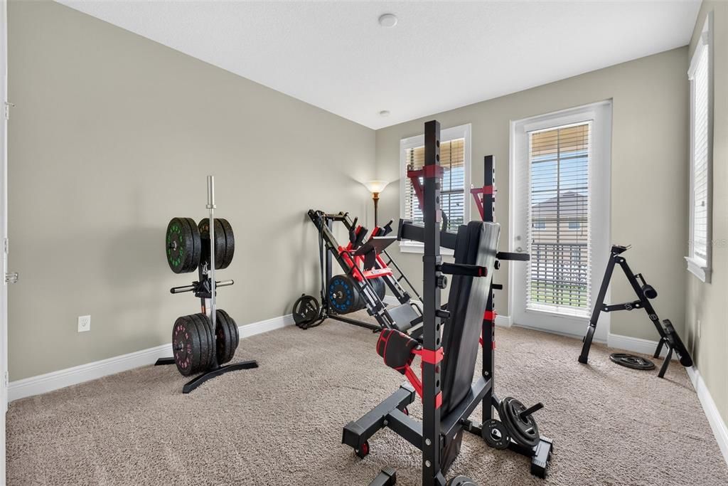 Active With Contract: $879,900 (5 beds, 4 baths, 4566 Square Feet)