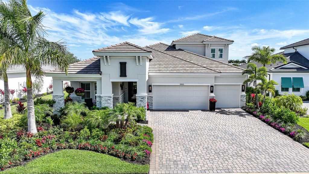 For Sale: $1,552,000 (5 beds, 4 baths, 3138 Square Feet)