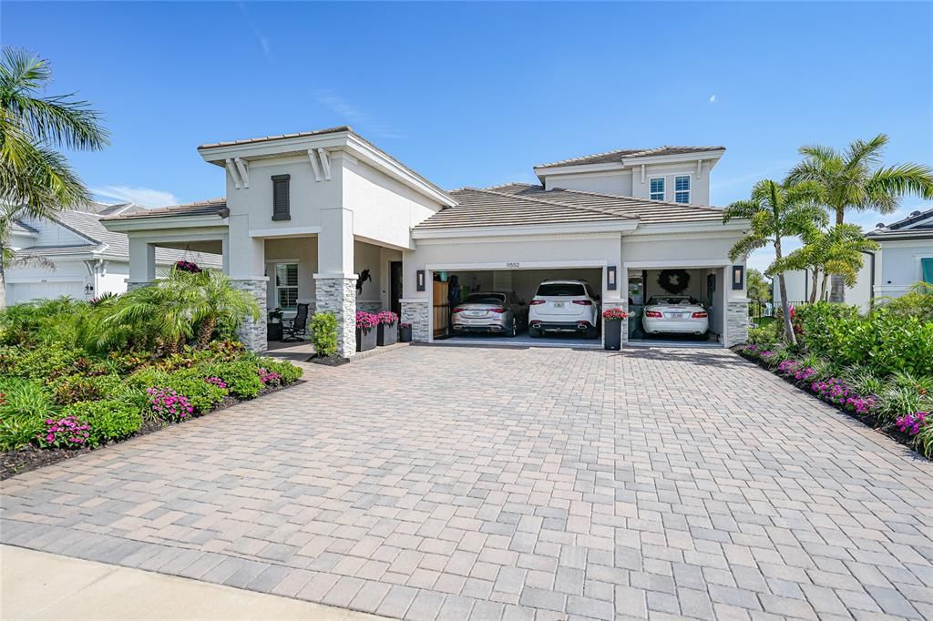 For Sale: $1,552,000 (5 beds, 4 baths, 3138 Square Feet)