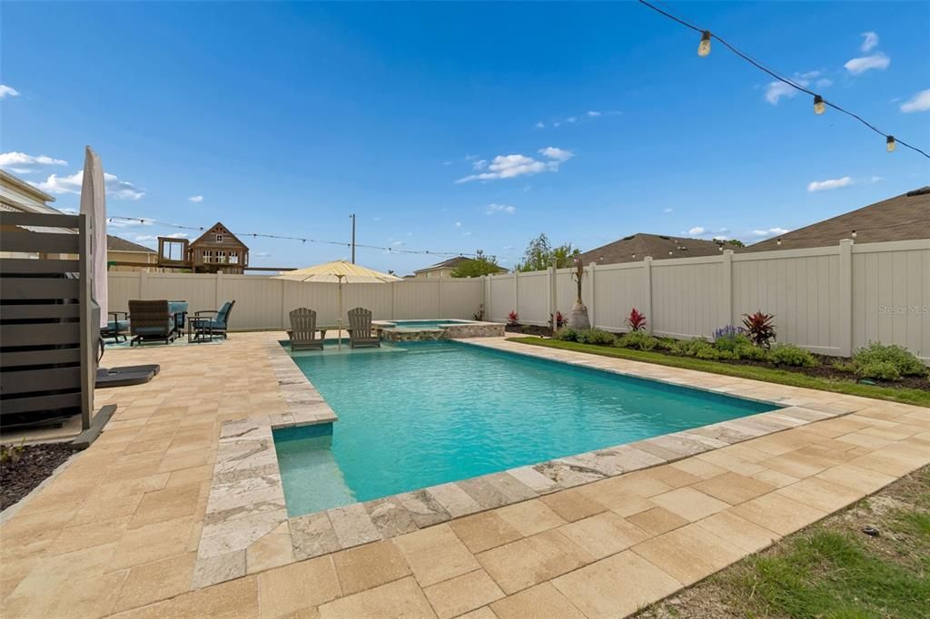 Activo con contrato: $475,000 (4 camas, 2 baños, 1846 Pies cuadrados)
