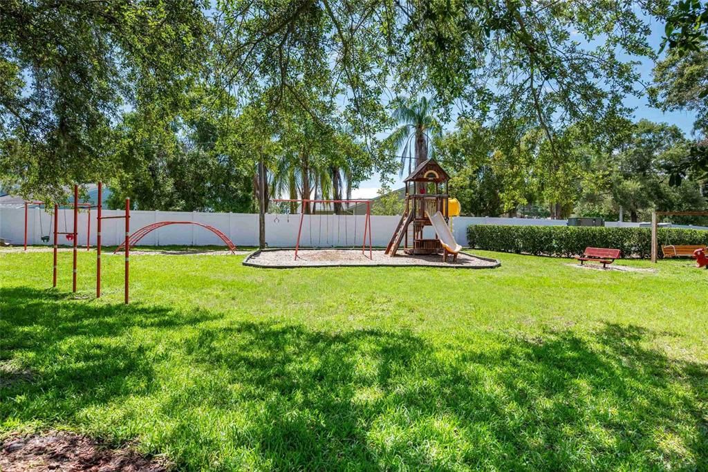 En Venta: $265,000 (2 camas, 2 baños, 1161 Pies cuadrados)