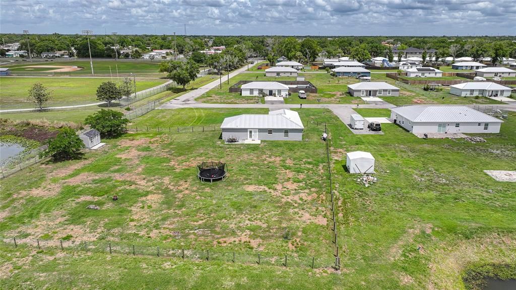 For Sale: $379,900 (3 beds, 2 baths, 1374 Square Feet)