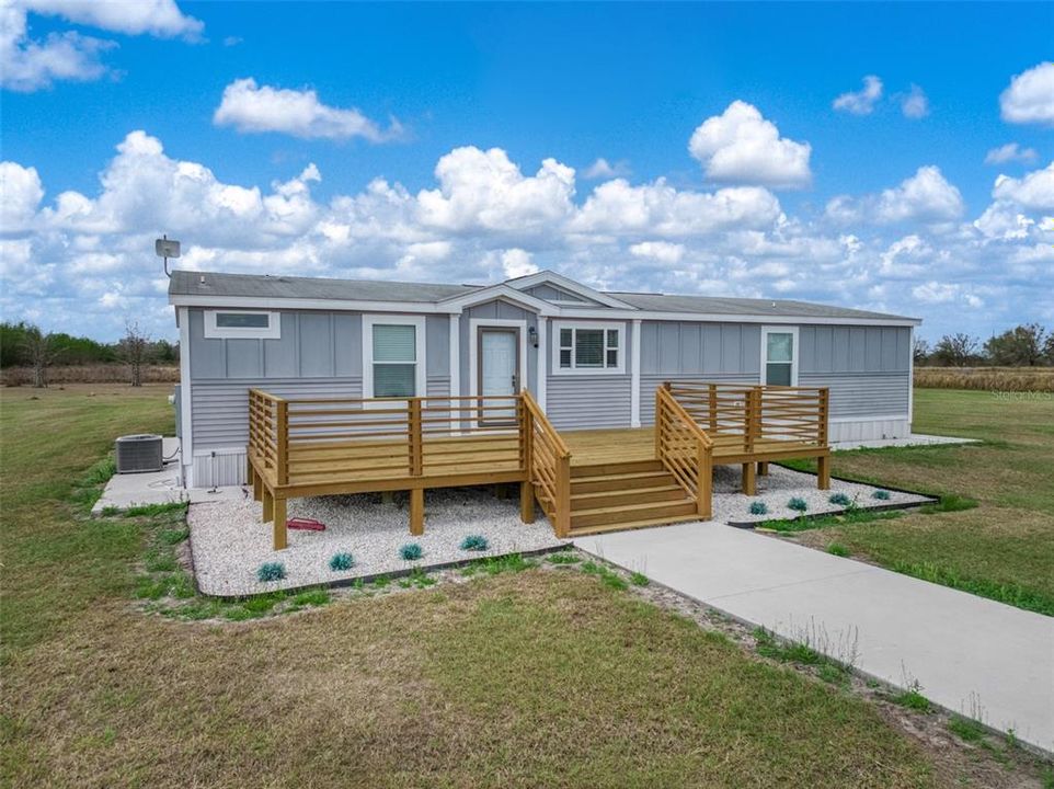 На продажу: $450,000 (3 спален, 2 ванн, 1800 Квадратных фут)