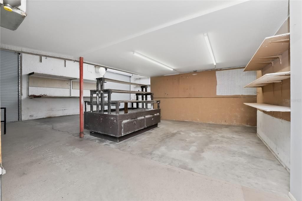 Activo con contrato: $700,000 (0 camas, 0 baños, 1242 Pies cuadrados)