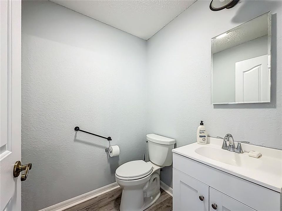 En Venta: $700,000 (4 camas, 2 baños, 2959 Pies cuadrados)