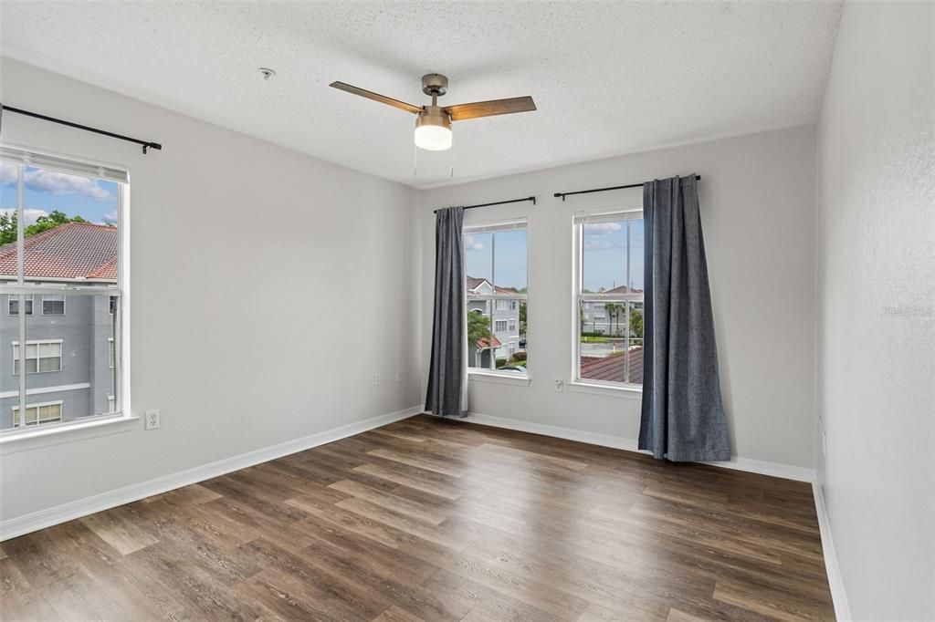 En Venta: $170,000 (2 camas, 2 baños, 1083 Pies cuadrados)