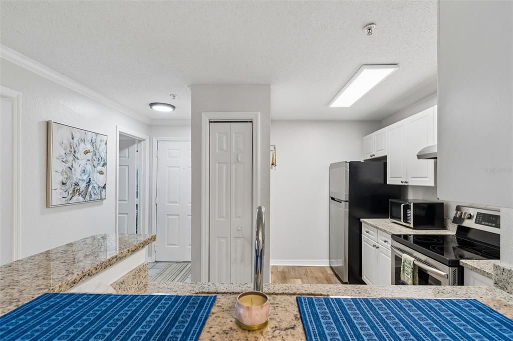 En Venta: $170,000 (2 camas, 2 baños, 1083 Pies cuadrados)