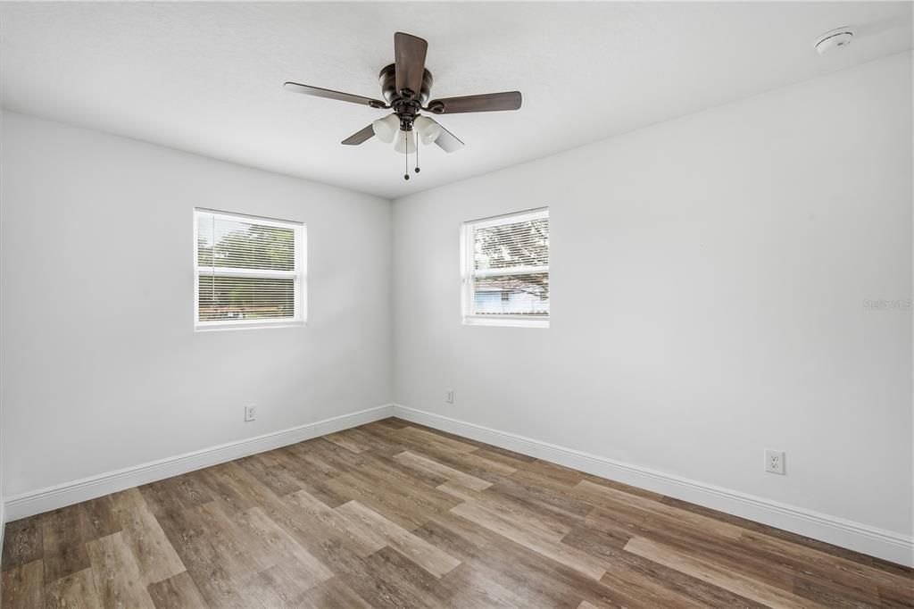 For Rent: $1,695 (3 beds, 2 baths, 864 Square Feet)
