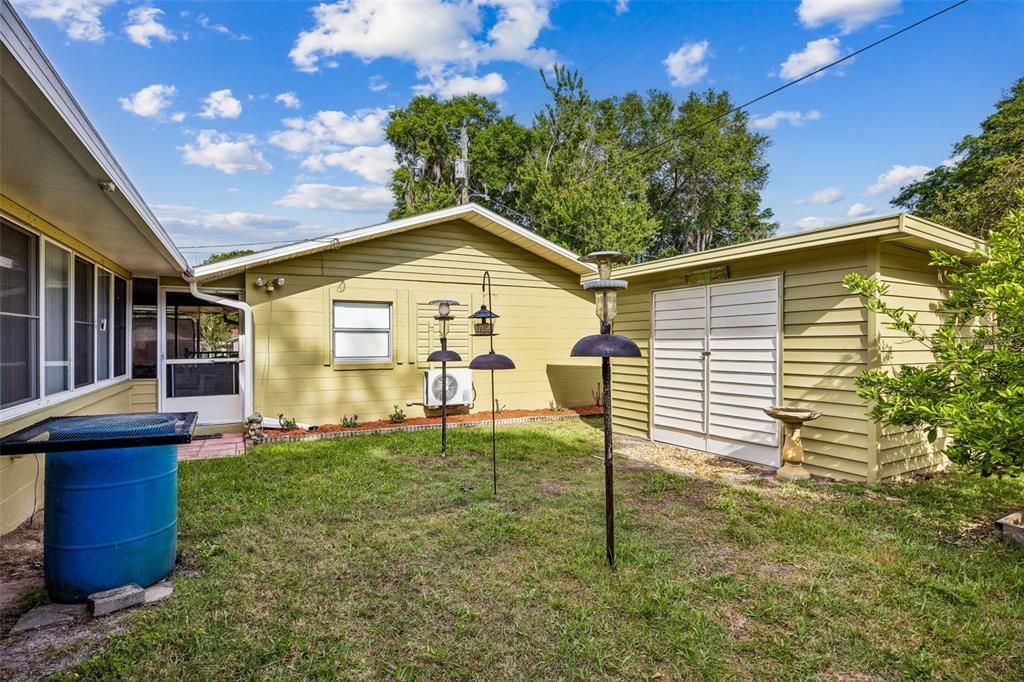 На продажу: $299,999 (2 спален, 2 ванн, 1640 Квадратных фут)