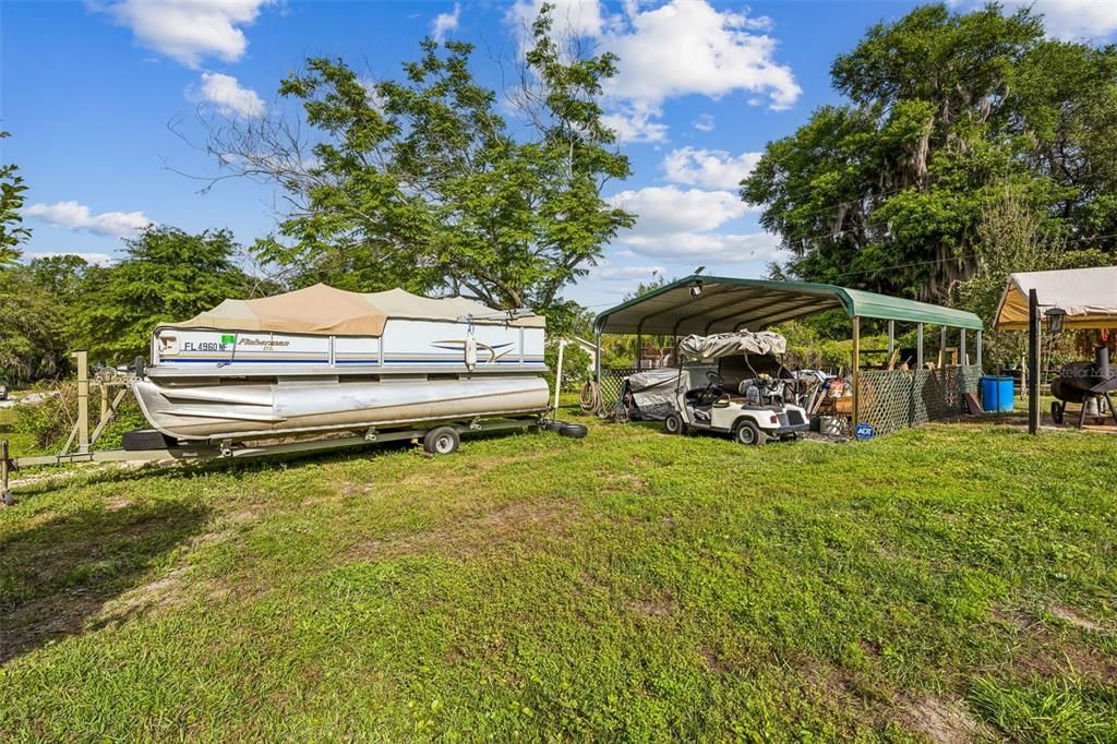 На продажу: $299,999 (2 спален, 2 ванн, 1640 Квадратных фут)