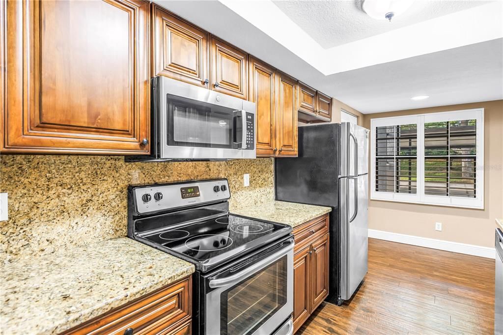 Activo con contrato: $220,000 (2 camas, 2 baños, 1040 Pies cuadrados)