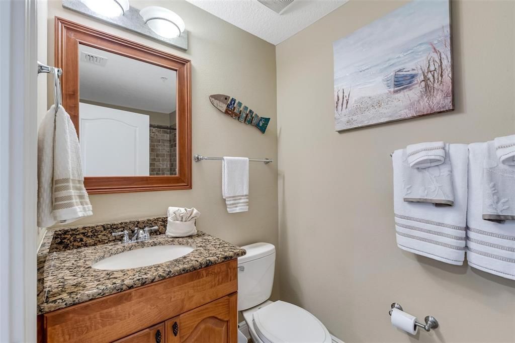 For Rent: $2,500 (3 beds, 2 baths, 1344 Square Feet)