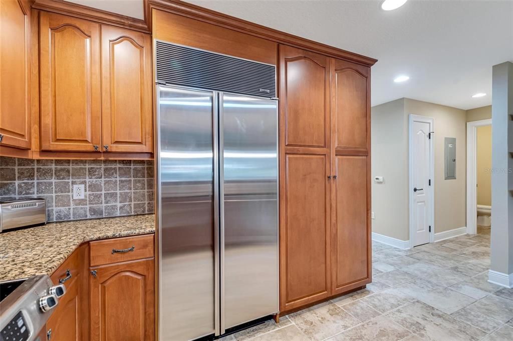 For Rent: $2,500 (3 beds, 2 baths, 1344 Square Feet)