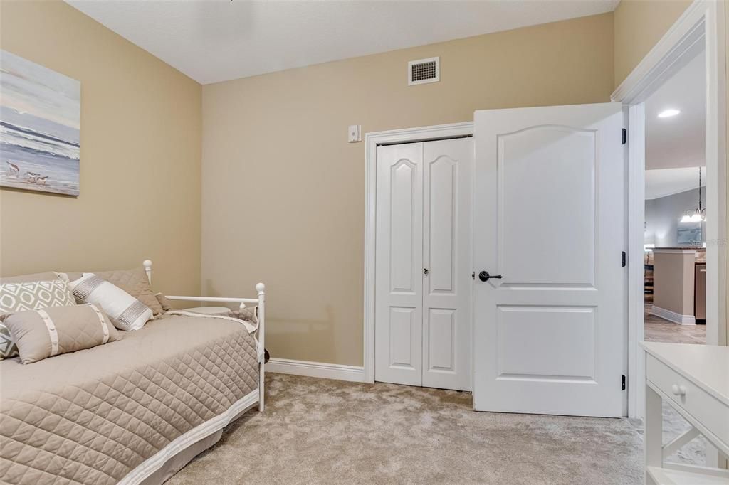 For Rent: $2,500 (3 beds, 2 baths, 1344 Square Feet)