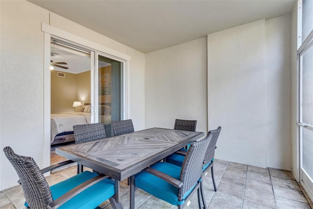 For Rent: $2,500 (3 beds, 2 baths, 1344 Square Feet)