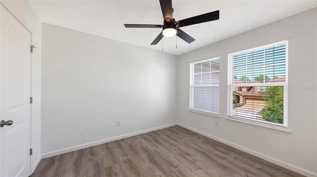 Active With Contract: $349,999 (3 beds, 2 baths, 1799 Square Feet)