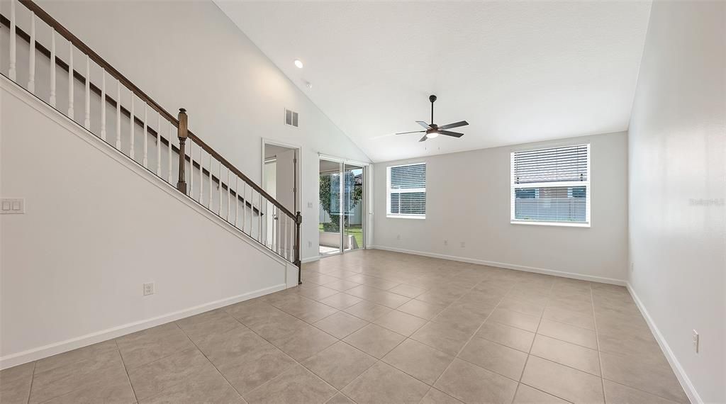 Active With Contract: $349,999 (3 beds, 2 baths, 1799 Square Feet)