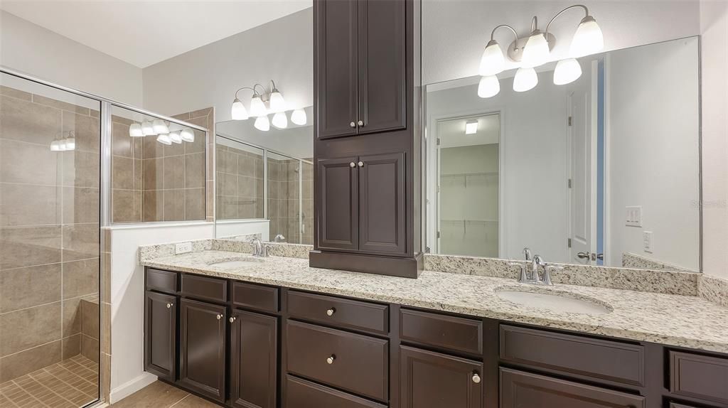 Active With Contract: $349,999 (3 beds, 2 baths, 1799 Square Feet)