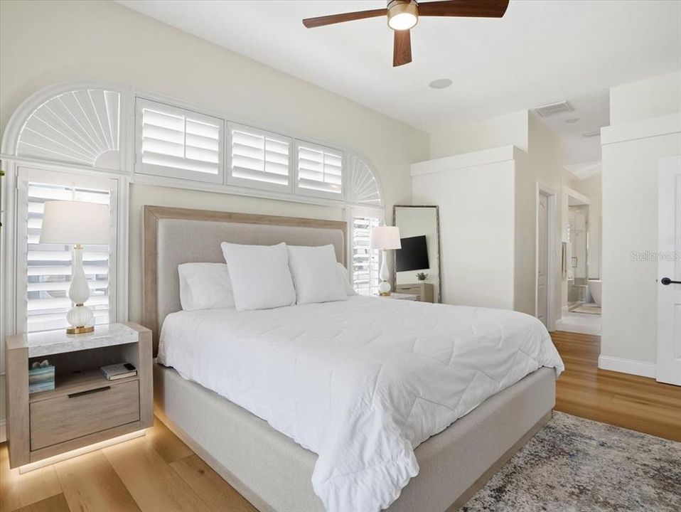 For Sale: $1,525,000 (3 beds, 2 baths, 2092 Square Feet)