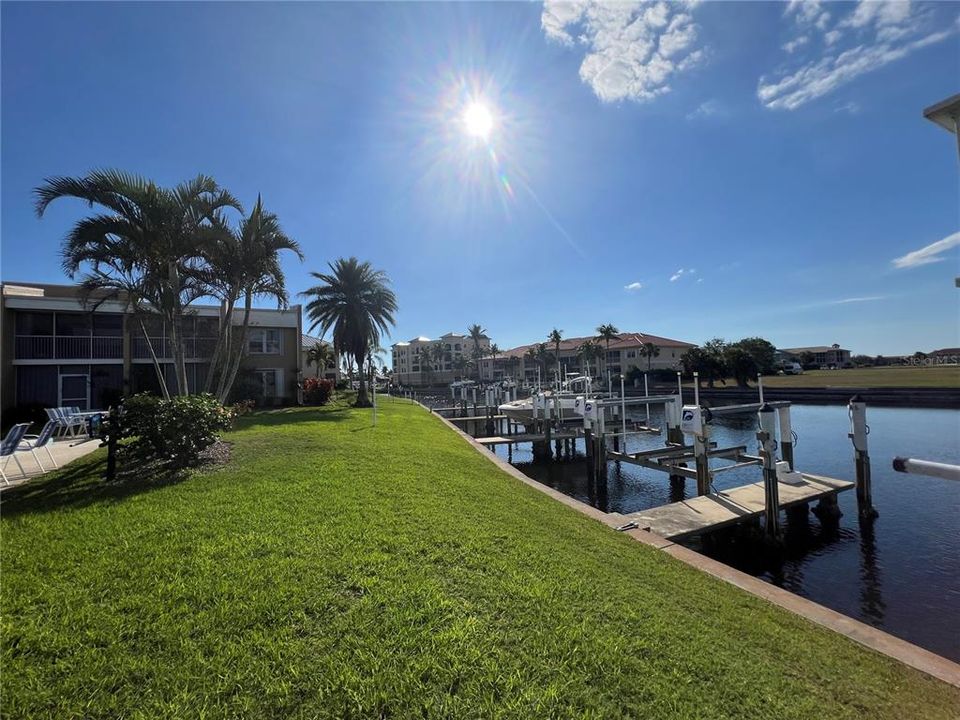 出租: $1,500 (2 贝兹, 2 浴室, 1025 平方英尺)