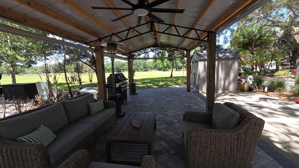 На продажу: $175,000 (0.06 acres)
