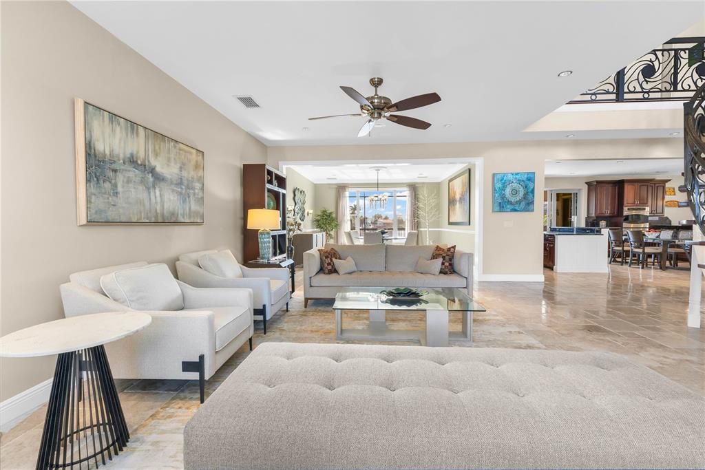 En Venta: $1,850,000 (4 camas, 3 baños, 5305 Pies cuadrados)