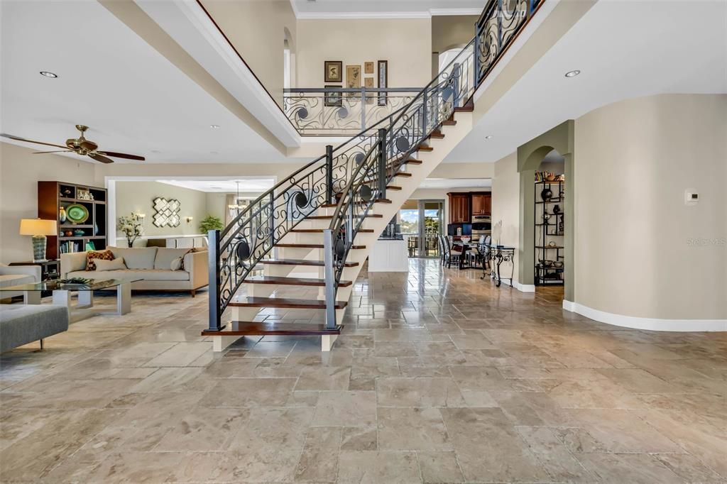 En Venta: $1,850,000 (4 camas, 3 baños, 5305 Pies cuadrados)