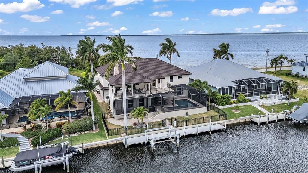En Venta: $1,850,000 (4 camas, 3 baños, 5305 Pies cuadrados)