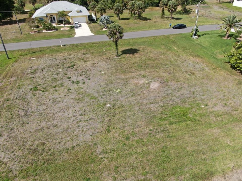 待售: $99,000 (0.44 acres)