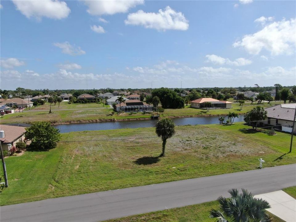待售: $99,000 (0.44 acres)