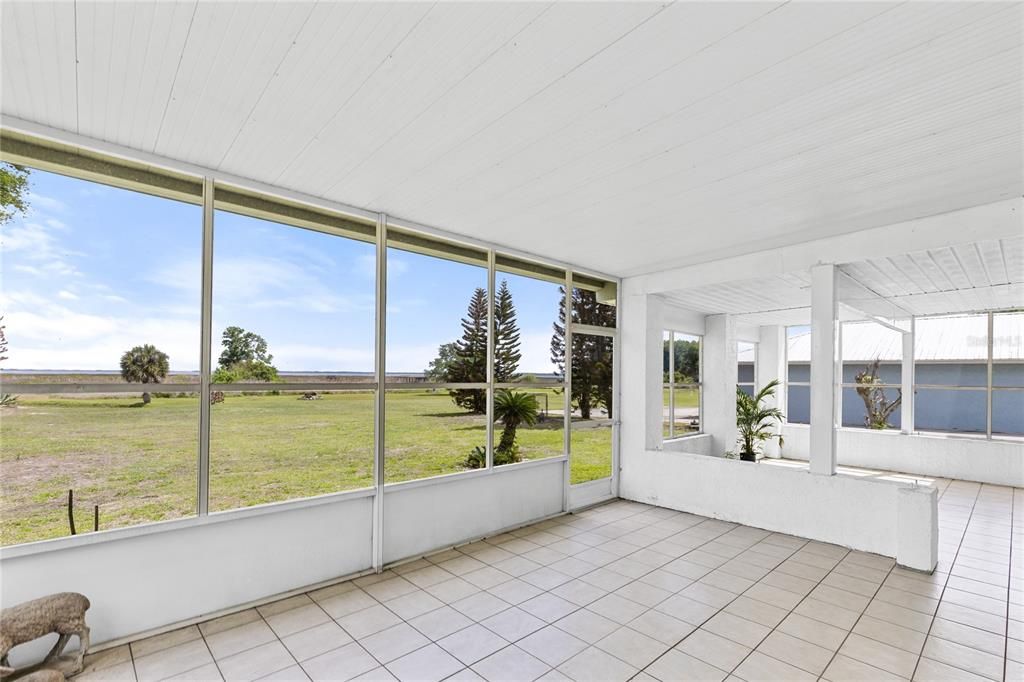 For Sale: $668,000 (5 beds, 4 baths, 2806 Square Feet)