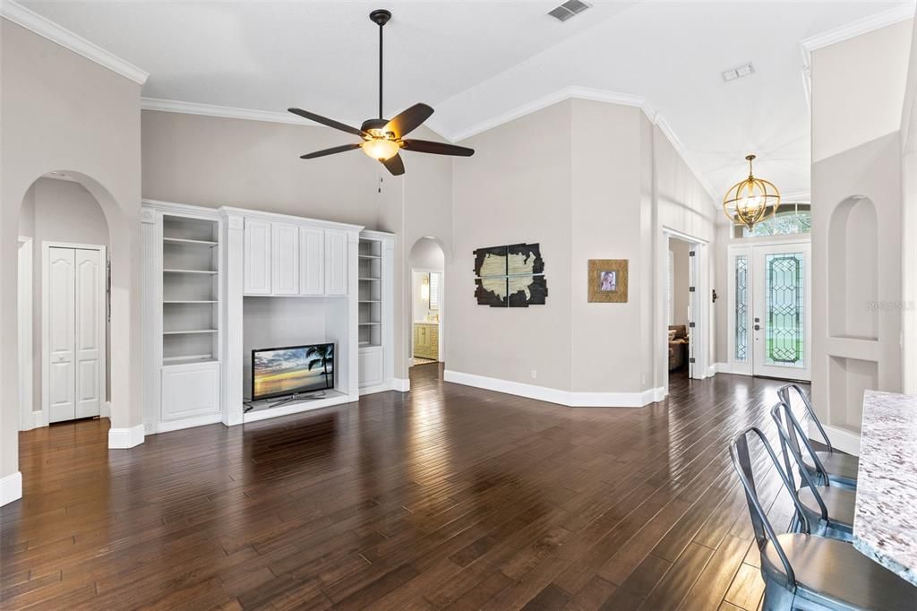 Active With Contract: $685,000 (4 beds, 3 baths, 2353 Square Feet)