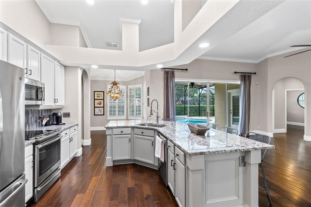 Active With Contract: $685,000 (4 beds, 3 baths, 2353 Square Feet)