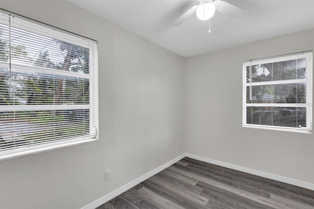 For Rent: $1,390 (2 beds, 1 baths, 816 Square Feet)