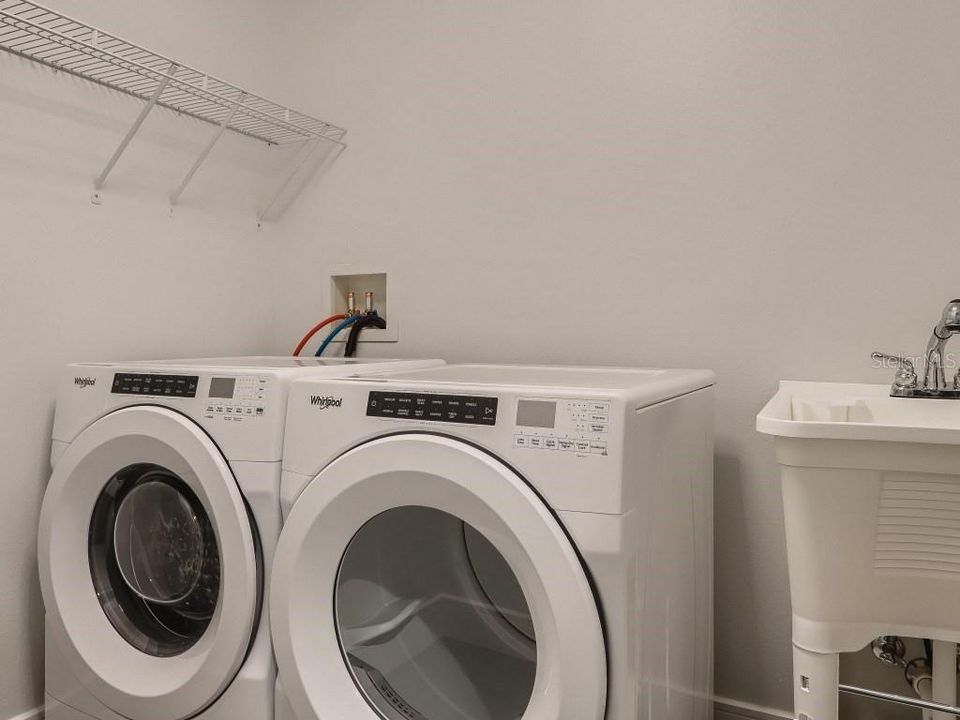 En Renta: $8,500 (4 camas, 3 baños, 3657 Pies cuadrados)