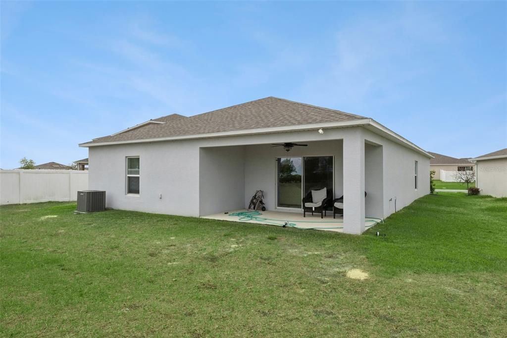 For Rent: $2,645 (4 beds, 3 baths, 2106 Square Feet)