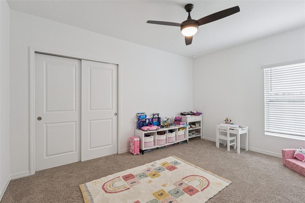 For Rent: $2,645 (4 beds, 3 baths, 2106 Square Feet)
