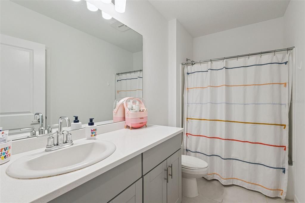 For Rent: $2,645 (4 beds, 3 baths, 2106 Square Feet)