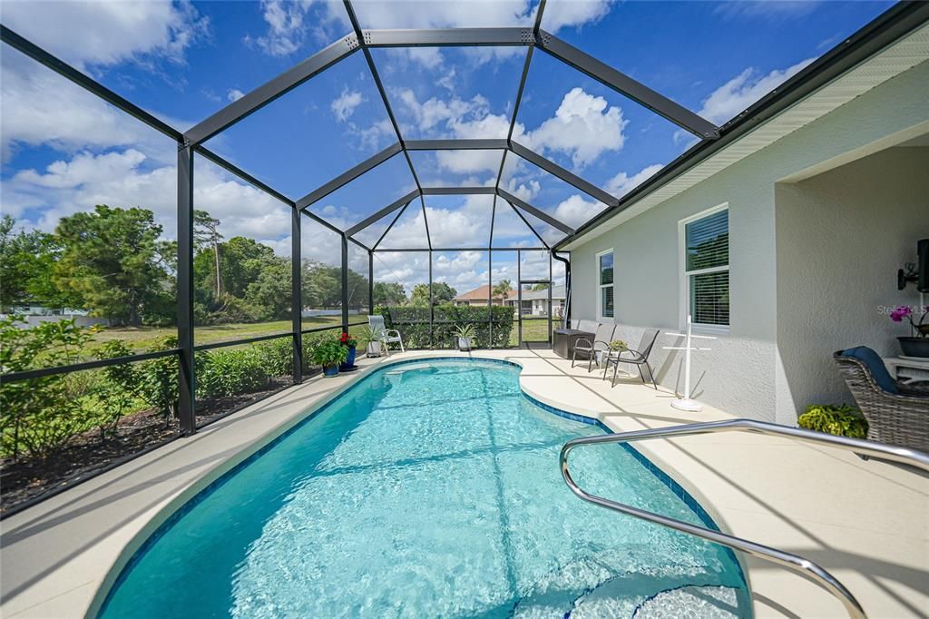 En Venta: $524,900 (3 camas, 2 baños, 2202 Pies cuadrados)
