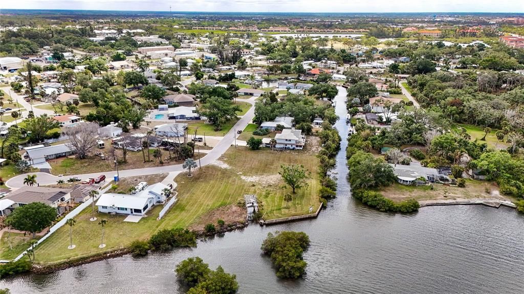 For Sale: $990,000 (0.96 acres)