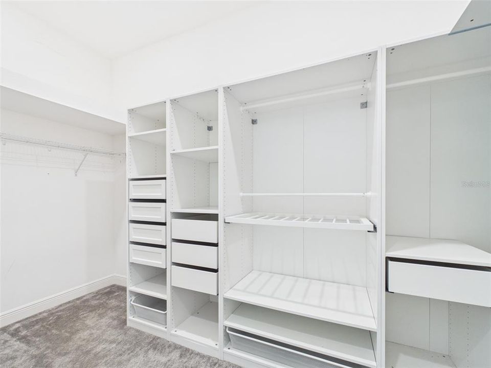 На продажу: $780,000 (4 спален, 3 ванн, 3217 Квадратных фут)