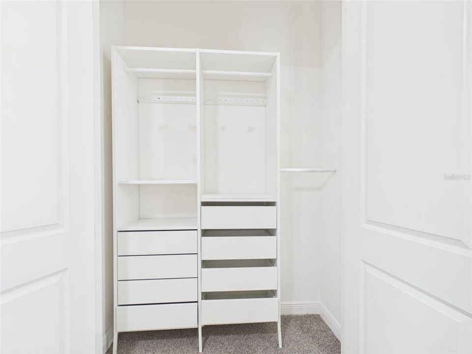 На продажу: $780,000 (4 спален, 3 ванн, 3217 Квадратных фут)