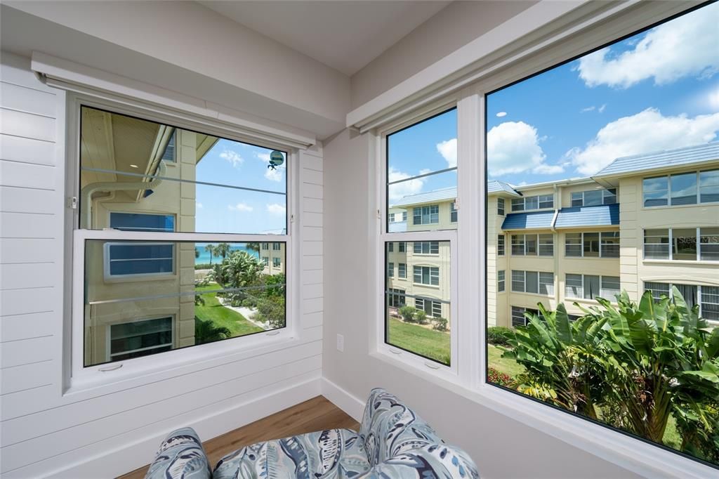 Activo con contrato: $420,000 (2 camas, 2 baños, 1007 Pies cuadrados)