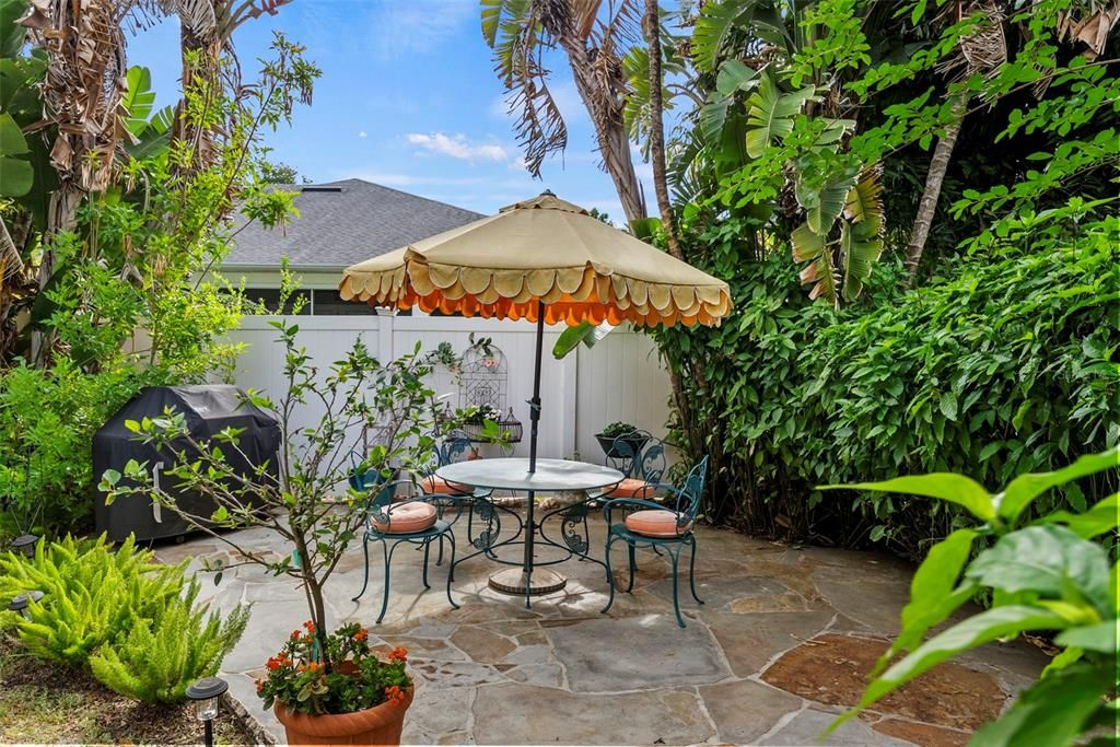 待售: $1,095,000 (3 贝兹, 2 浴室, 1632 平方英尺)