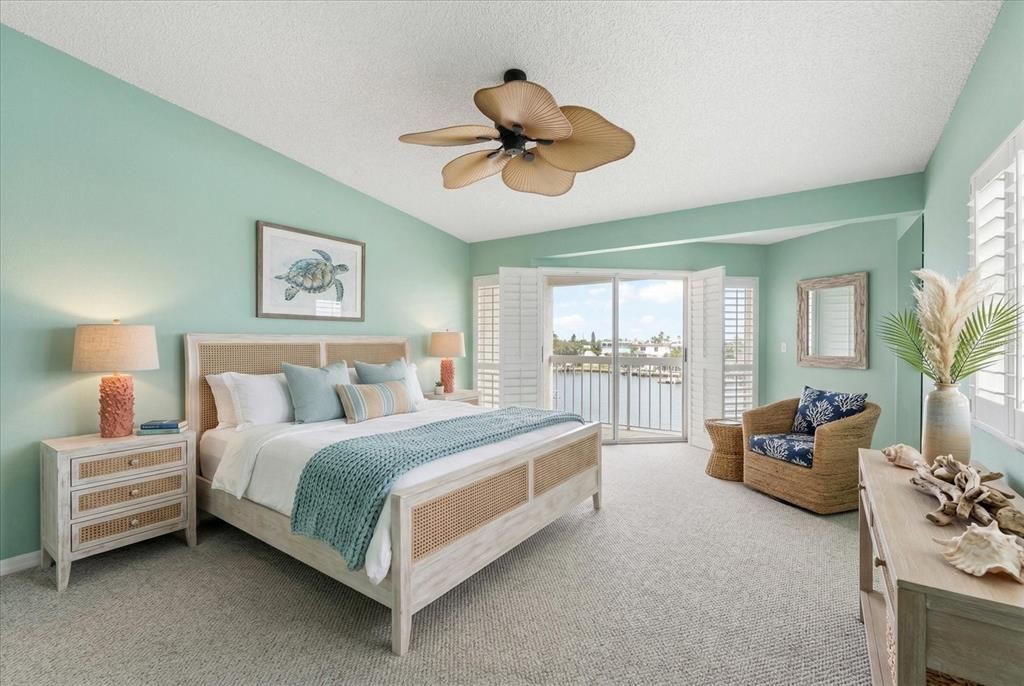 For Sale: $649,000 (3 beds, 3 baths, 1656 Square Feet)