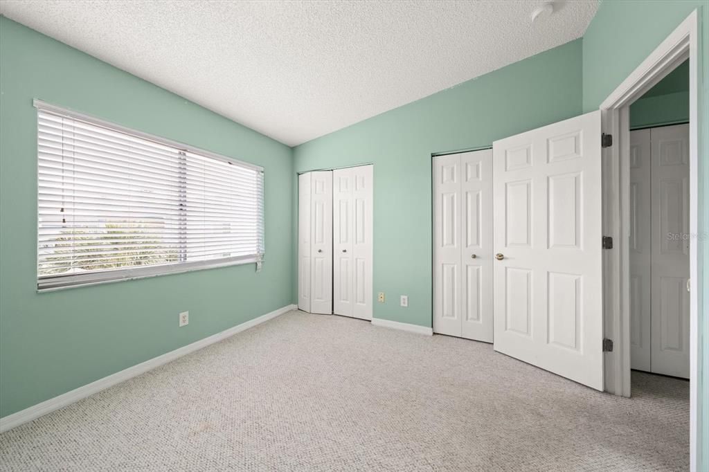 For Sale: $649,000 (3 beds, 3 baths, 1656 Square Feet)
