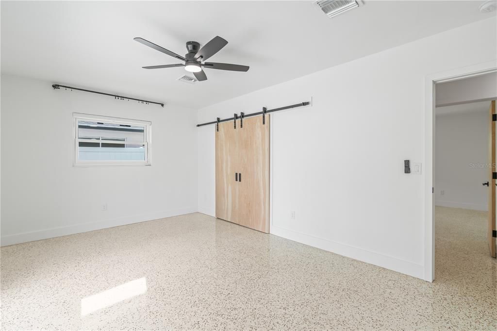 For Sale: $808,800 (3 beds, 2 baths, 1734 Square Feet)