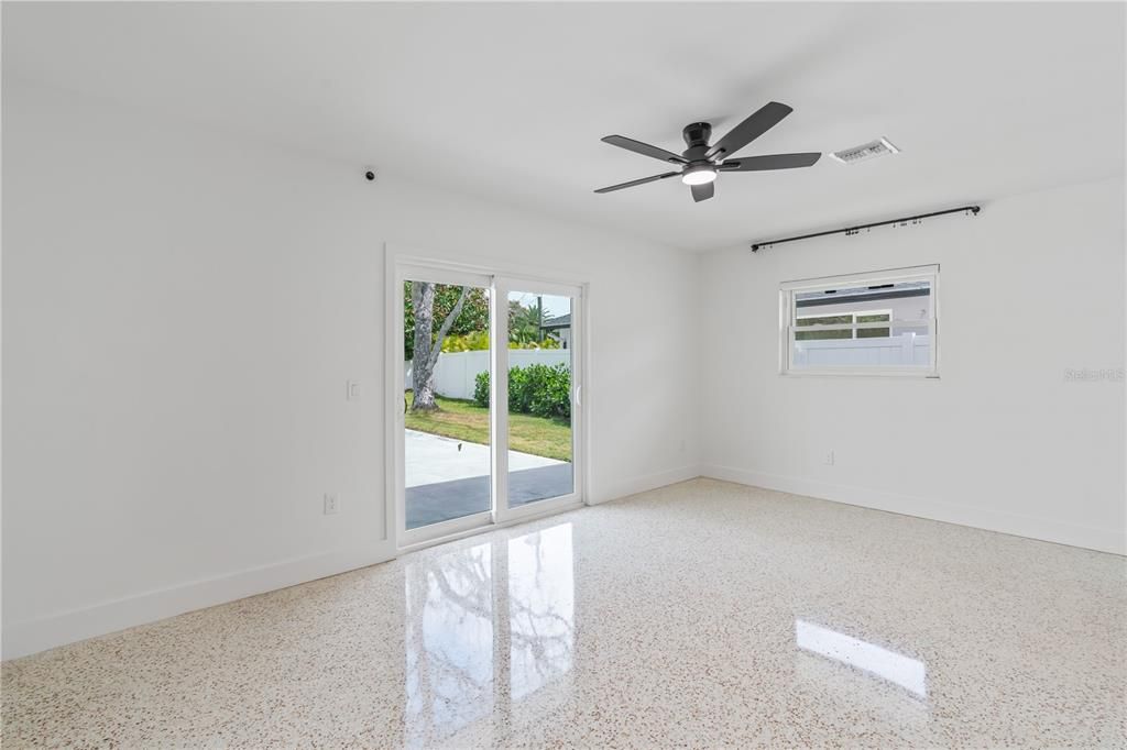 For Sale: $808,800 (3 beds, 2 baths, 1734 Square Feet)