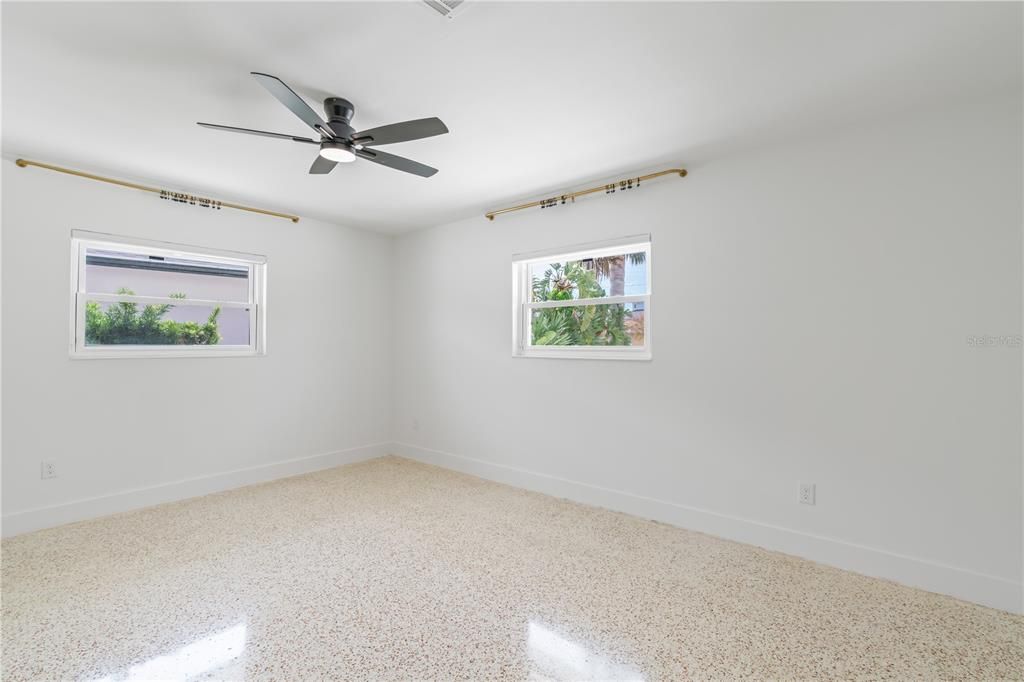 For Sale: $808,800 (3 beds, 2 baths, 1734 Square Feet)