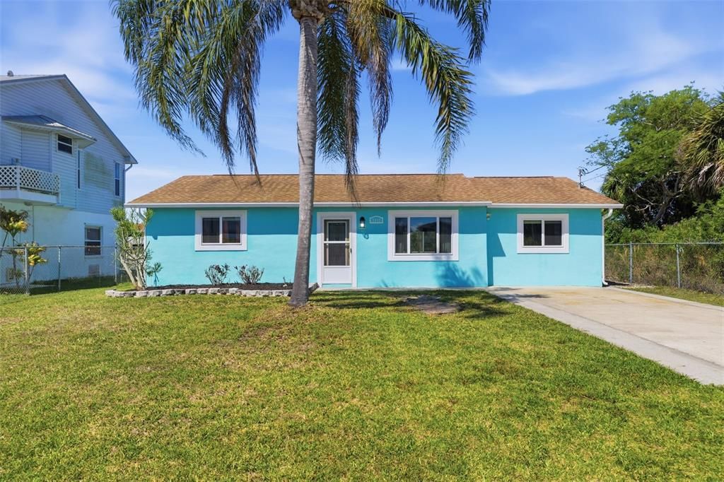 For Sale: $369,400 (3 beds, 2 baths, 1170 Square Feet)